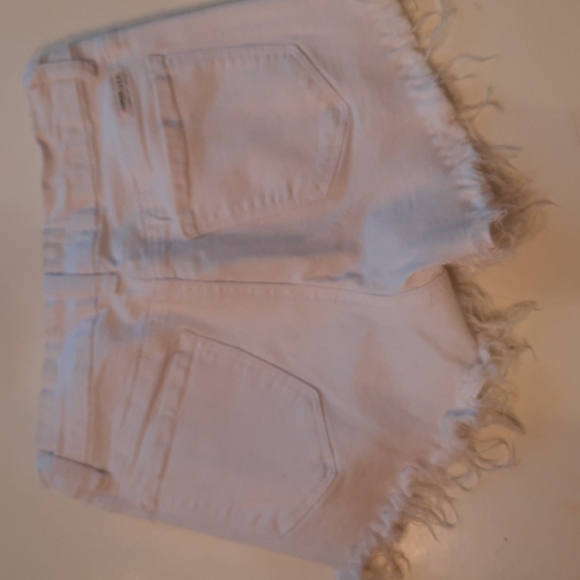 Hammer Jeans medium white distressed jean shorts - Picture 2 of 9
